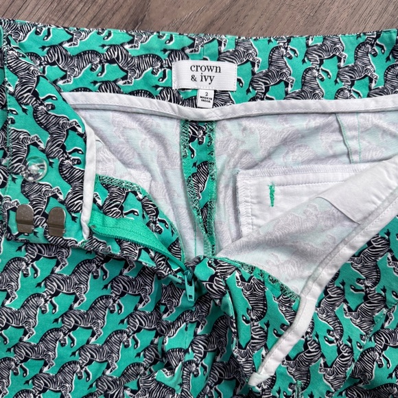 Crown & Ivy Teal Zebra Print High Shorts - Size 2 - Picture 8 of 13